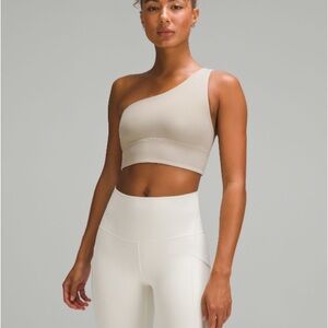 Lululemon Align V-Neck Bra and Shorts Set in Brown